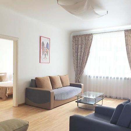 City Inn Riga Apartment, Town Hall View With Parking Extérieur photo
